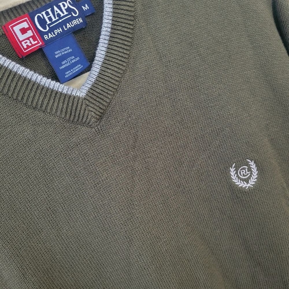 Chaps Ralph Lauren Mens V-Neck Sweater Olive Green Crest Logo Size Medium
